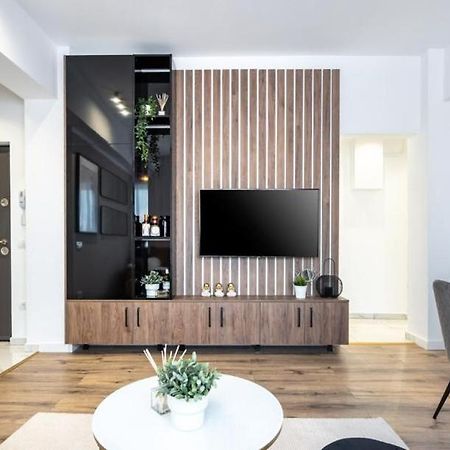 Majestic Apartament With View In Magheru Bukarest Exterior foto